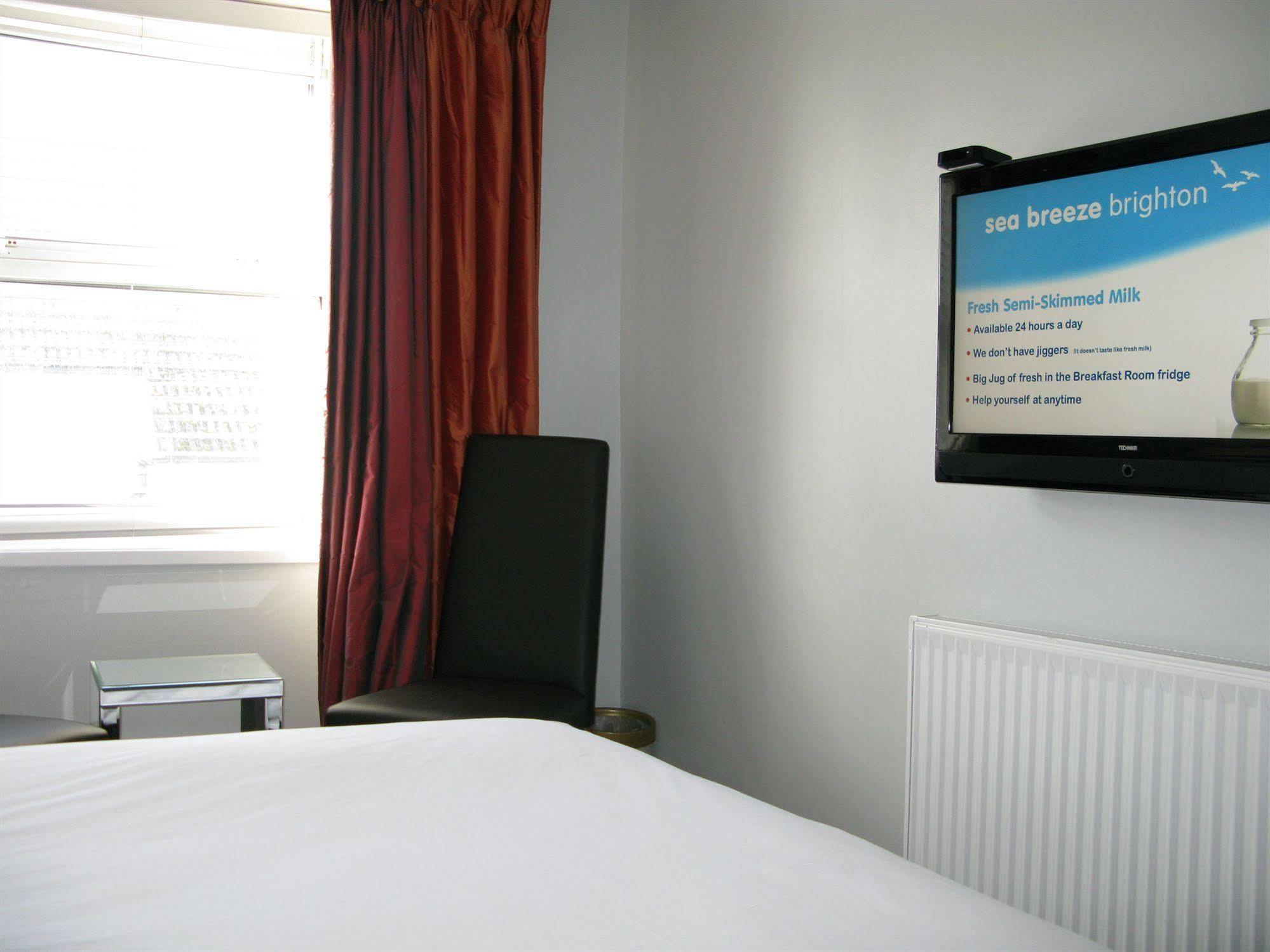 Oyo Lifestyle Hotel Sea Breeze Hove Exterior foto