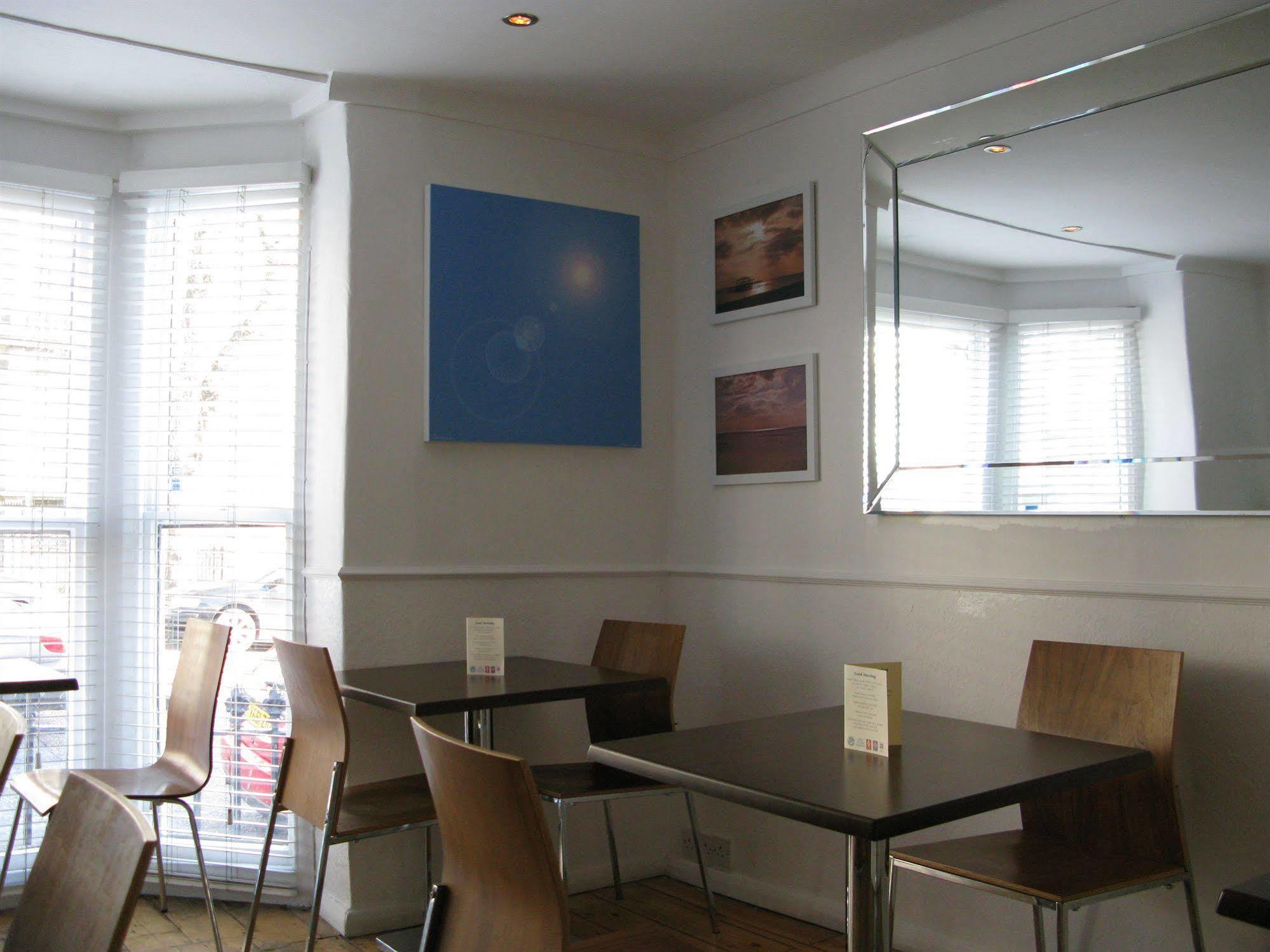 Oyo Lifestyle Hotel Sea Breeze Hove Exterior foto